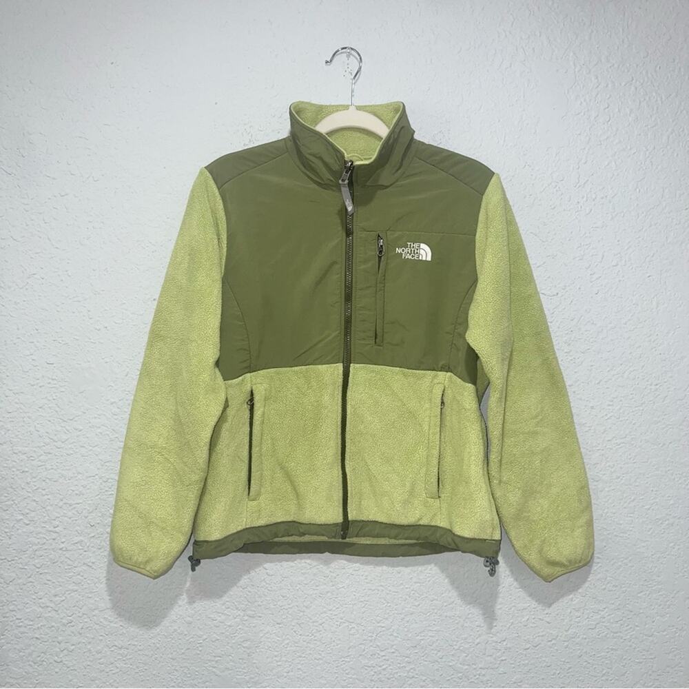 The North Face Women’s Denali Jacket